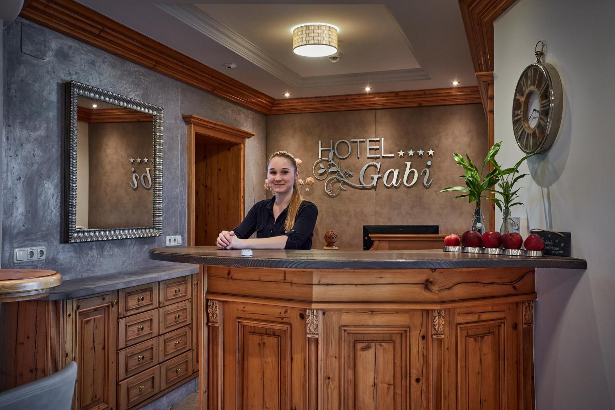 Hotel Gabi Wals-Siezenheim Exteriör bild
